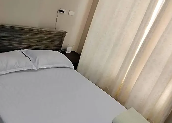 Casa Enjoie Hotel